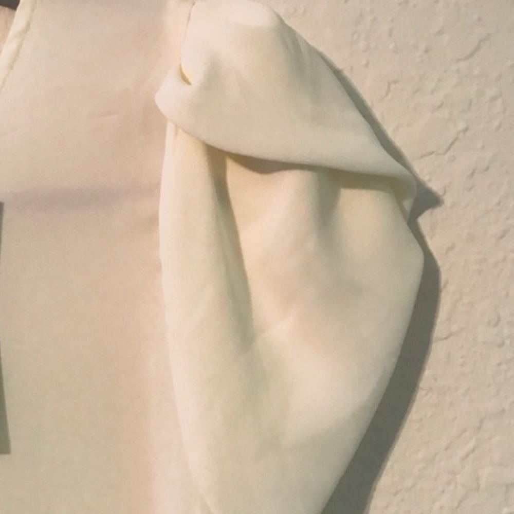 Papermoon Stitch Fix Bastille Tulip White Top NWT - Picture 3 of 3